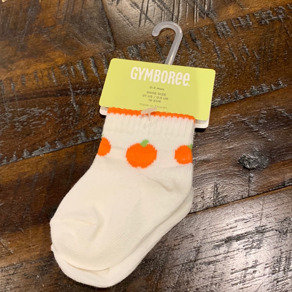 New kids fall socks with pumpkins